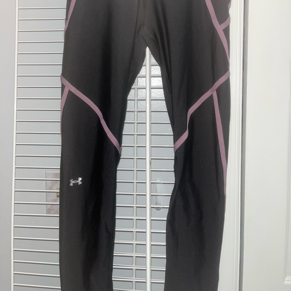 Under Armour Heat Gear Leggings - Picture 3 of 6
